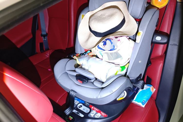 Used Toyota Reiz 2013 2.5S Elite Edition Left Rear Seat