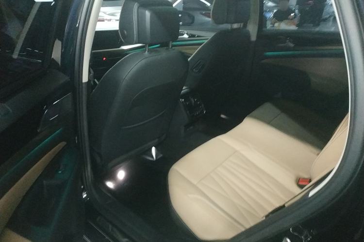 Used Volkswagen Passat 2022 330TSI Starry Luxury Edition
