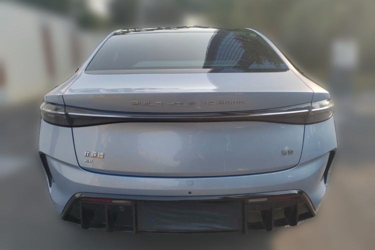 Used BYD Seal 2022 550 km Standard Range Rear-Wheel Drive Prestige Version Rear