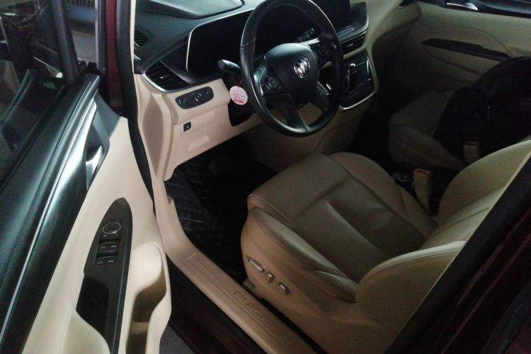 Used Buick GL8 2022 ES Landtrek 653T Luxury Edition
