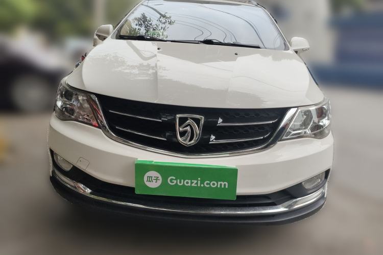 Used Baojun 730 2016 1.5L Manual Comfort Version 7 Seats China V Emission Standard
