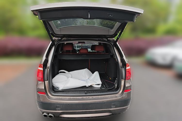 Used BMW X3 2013 Restyled xDrive28i Leading Edition Trunk