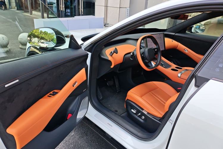 Used Xiaomi Auto YU7 2025 Ultra-Long Range High-Performance All-Wheel-Drive Max Edition