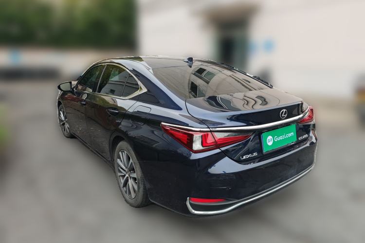 Used Lexus ES 2020 200 Excellence Edition