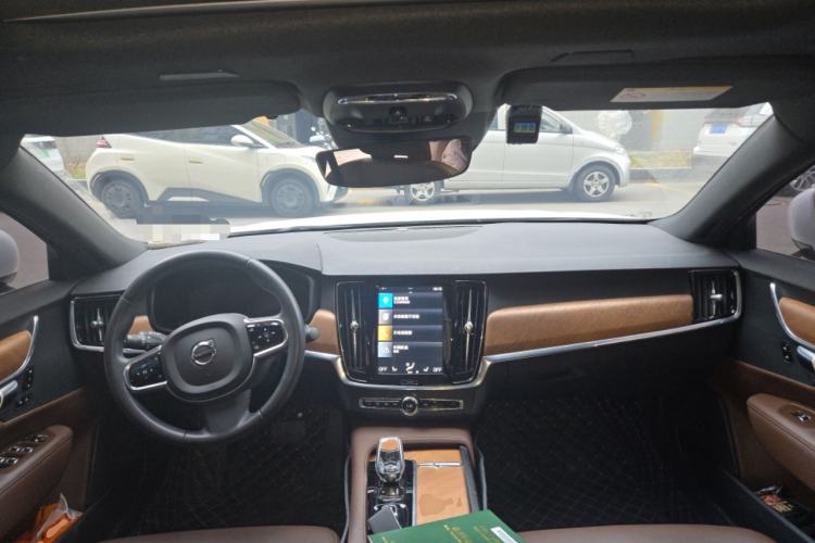 Used Volvo S90 2021 B5 Zhiyi Luxury Edition