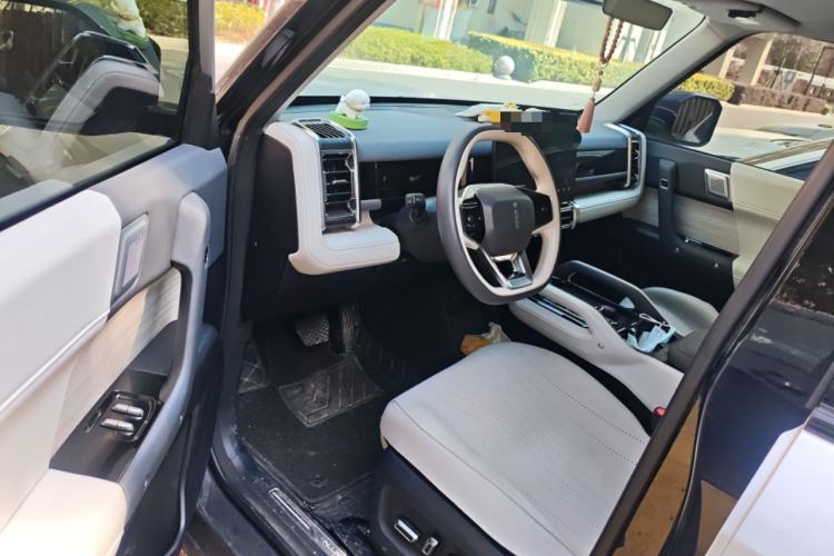 Used iCAR 03 2024 501km Four-wheel Drive Long-range Intelligent Driving Edition