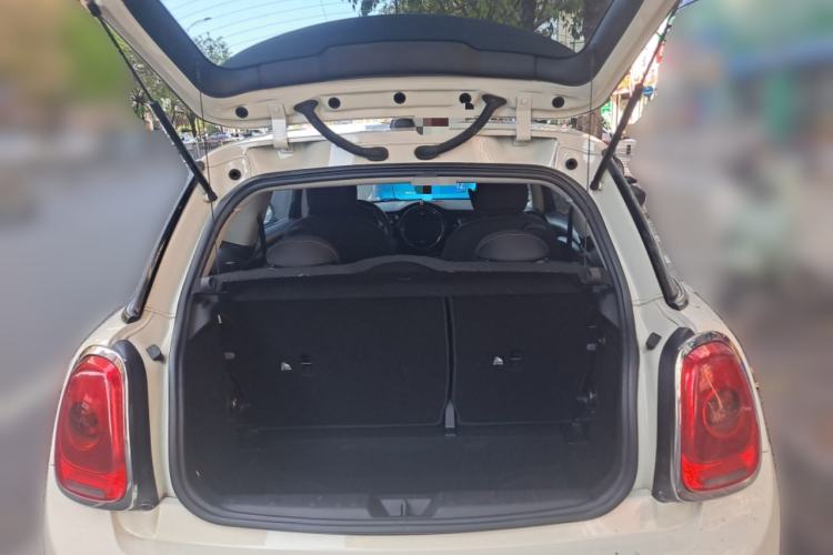 Used MINI 2016 1.2T ONE Pioneer Edition Trunk