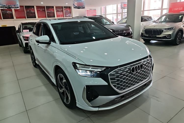 Used Audi Q4 e-tron 2023 50 e-tron quattro Visionary Edition Exterior 1