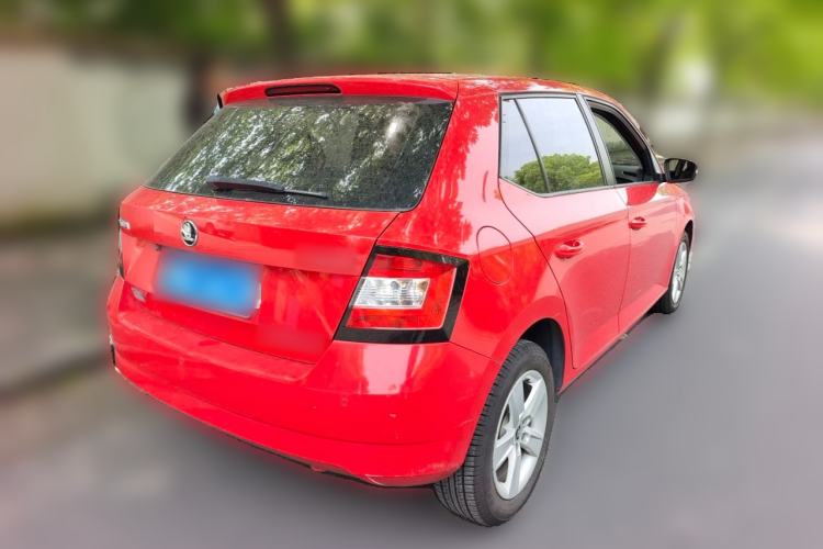 Used Skoda Fabia 2016 1.4L Automatic Car Enjoy Edition