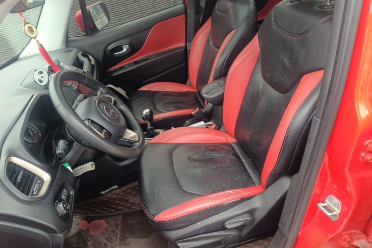 Used Jeep Renegade 2017 180T Automatic High-Energy Version