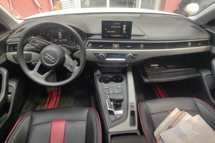 Used Audi A4L 2019 40 TFSI Fashion Edition China VI Emission Standard