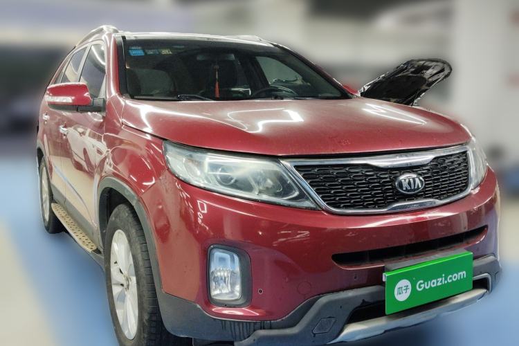 Used Kia Sorento 2013 2.4L 5-seat Gasoline Luxury Edition Front Right 45 Deg