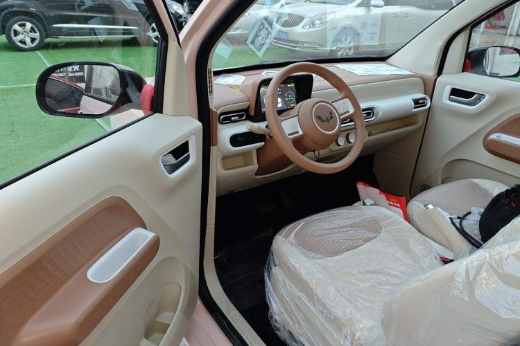 Used Wuling Hongguang MINIEV 2024 3rd Generation 215km Youth Edition