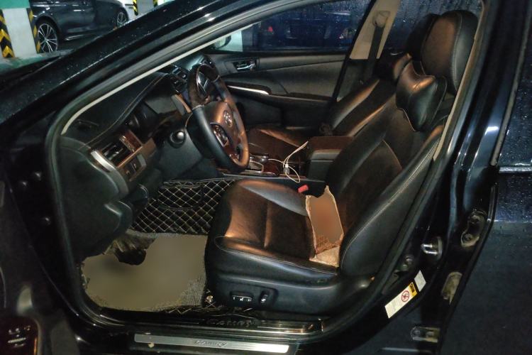 Used Toyota Camry 2016 2.0G 10th Anniversary Leading Edition Left Front Seat