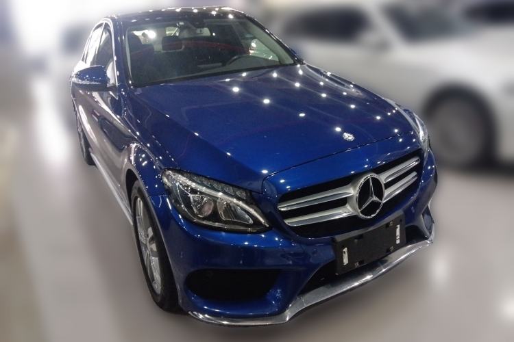 Used Mercedes-Benz C-Class 2017 C 200 L Sport Edition Front Right 45 Deg