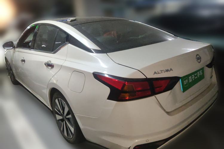 Used Nissan Teana 2019 2.0L XL Upper SmartDrive Version
