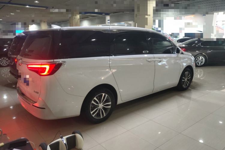 Used Buick GL8 2022 ES Landtrek 653T Luxury Edition
