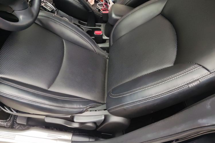 Used Mitsubishi ASX 2013 2.0L CVT Four-Wheel Drive Premium Edition Left Front Seat