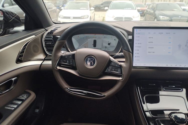 Used BYD Han 2024 EV Glory Edition 506KM Front-Wheel-Drive Premium Model Steering Wheel