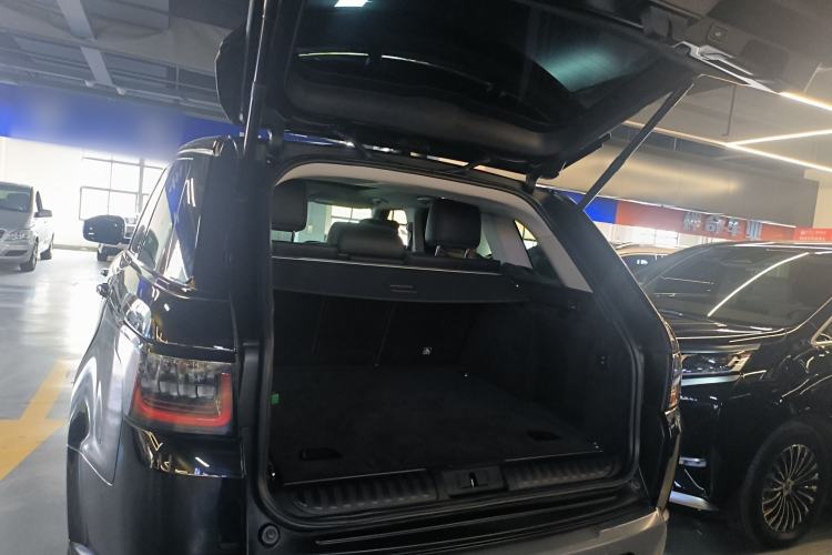 Used Land Rover Range Rover Sport 2021 3.0 L6 SE