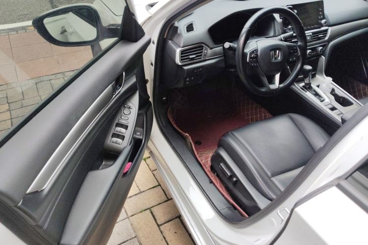 Used Honda Accord 2018 260TURBO Luxury Edition China V Emission Standard
