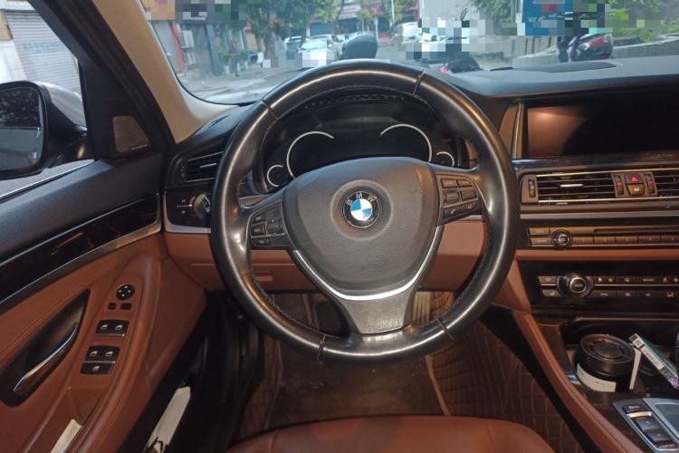 Used BMW 5 Series 2017 528Li Leading Model
