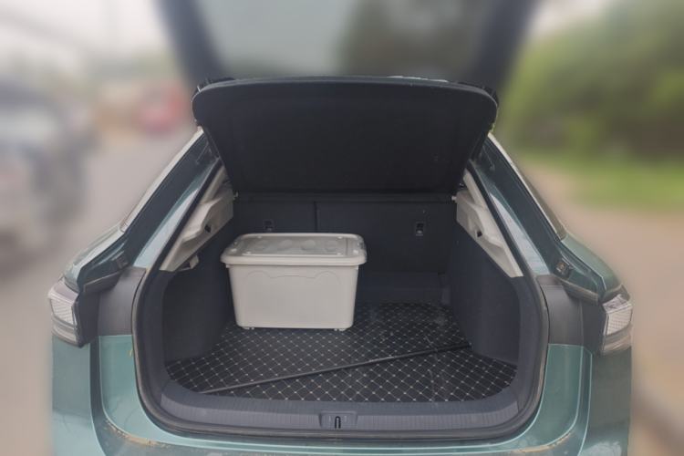 Used Volkswagen ID.7 VIZZION 2024 PRO Model Trunk