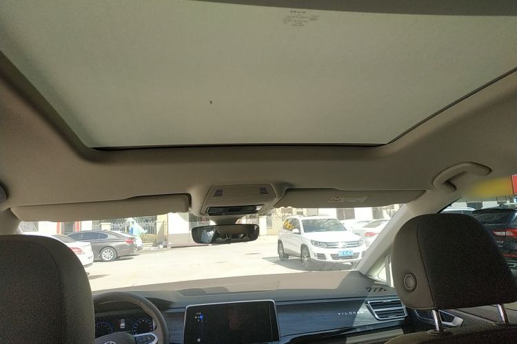 Used Volkswagen Viloran 2024 380TSI Premium Edition
