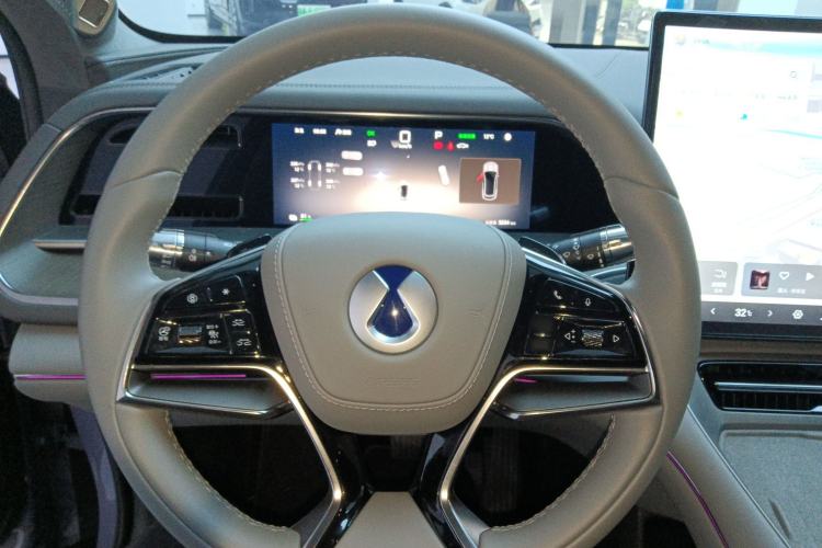 Used Denza N7 2025 630 All-Wheel Drive Intelligent Driving Dual-Laser Flagship Edition