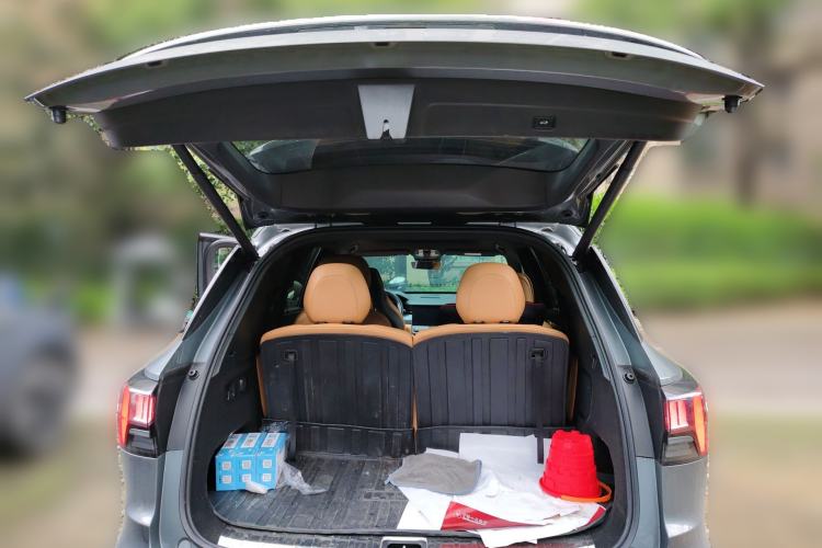 Used Lynk & Co 09 EM-P 2021 2.0T PHEV Halo Six-Seater
