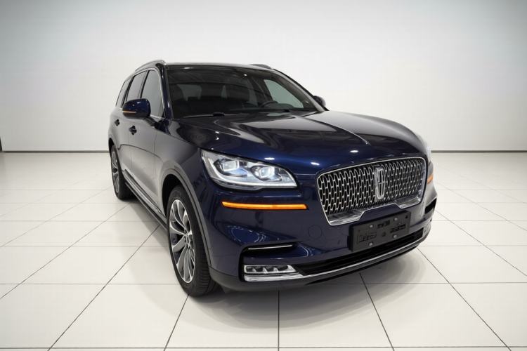 Used Lincoln Aviator 2020 3.0T V6 All-Wheel Drive Executive Version
