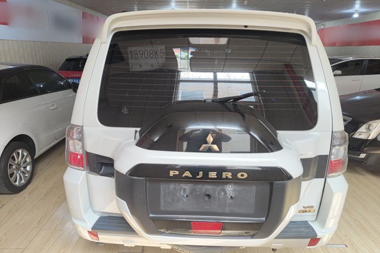 Used Mitsubishi Pajero 2020 3.0L Automatic Luxury Edition
