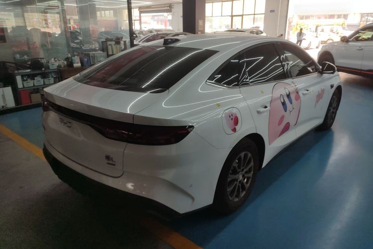 Used BYD Qin L 2025 DM-i Smart Drive 80KM Leading Model