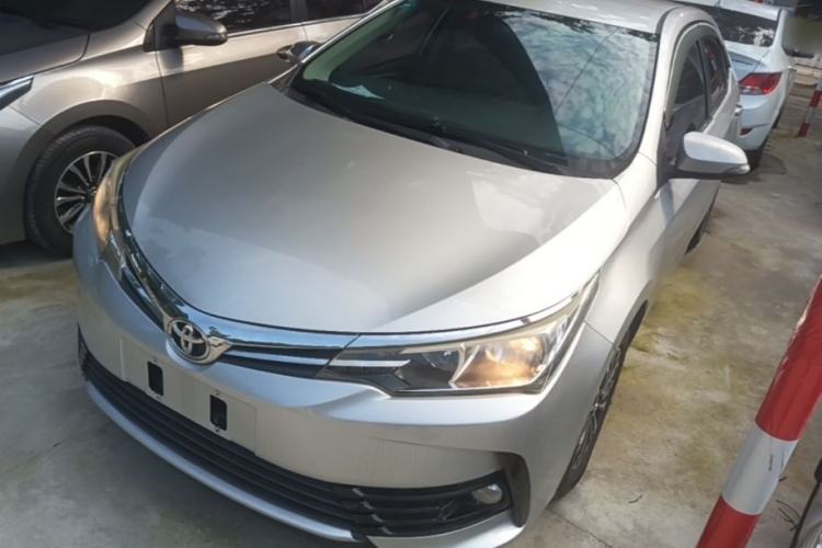 Used Toyota Corolla 2018 1.2T S-CVT GL Smart Enjoyment Version Guazi used car, China used car export, Used car for sale, Used cars, Cheapest cars for sale