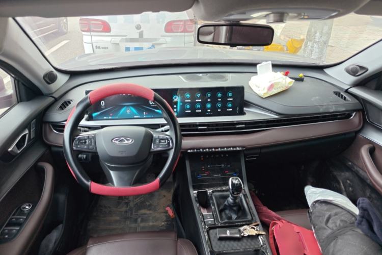 Used Chery Tiggo 7 2024 1.5T Manual Glory Edition Center Console