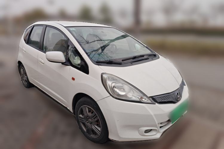 Used Honda Fit 2011 1.3L manual Comfort version
