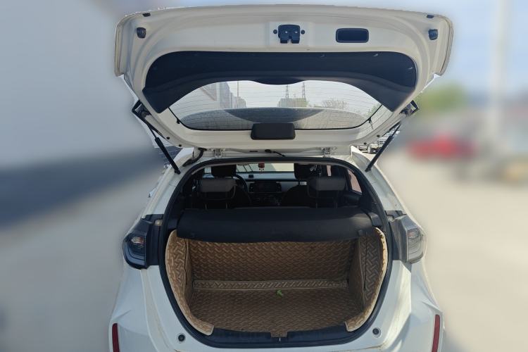 Used Honda LIFE 2021 1.5L CVT SPO-SS Dynamic Edition Trunk