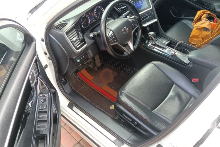 Used Honda Spirior 2017 2.4L Luxury Edition Interior 3