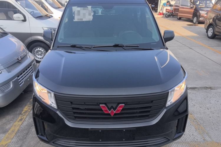 Used Wuling Hongguang PLUS 2020 1.5L Manual Standard Edition 5 Seats
