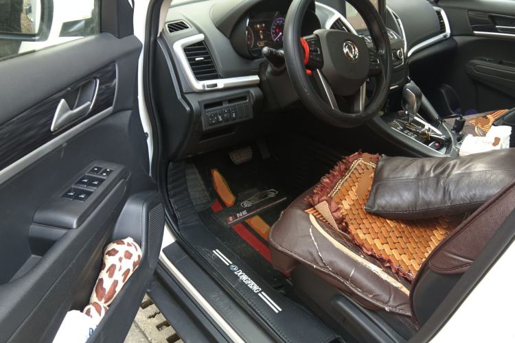 Used Dongfeng Aeolus AX7 2016 2.0L Automatic Zhiyi Trim
