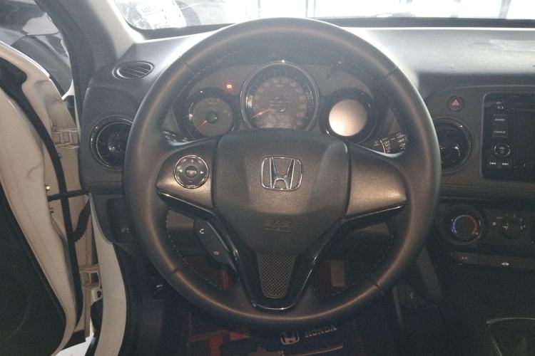 Used Honda XR-V 2015 1.5L LXi Manual Classic Edition
