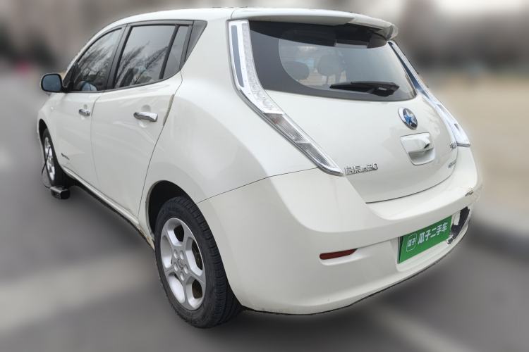 Used Venucia Leaf 2014 Navigation Version 6.6 KW