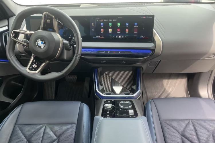 Used BMW X3 2025 xDrive30L Luxury Edition M Sport Package Steering Wheel