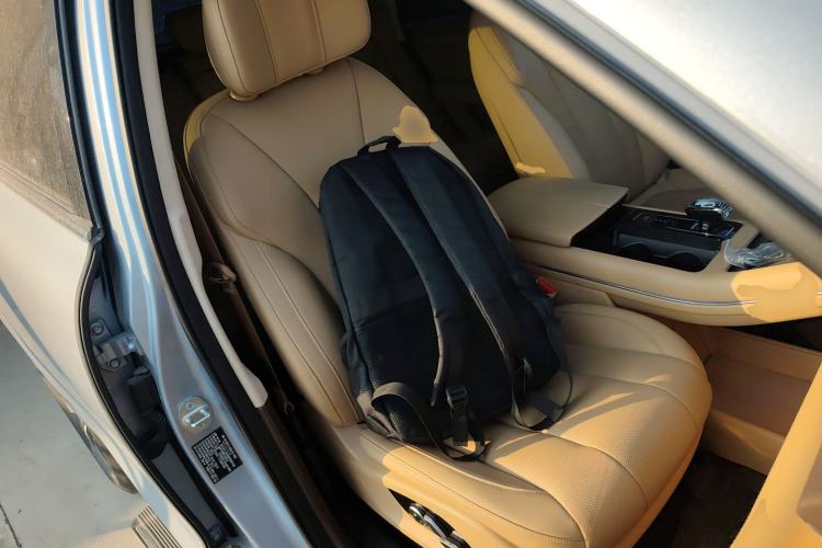 Used Hima AITO M7 2024 1.5T Four-Wheel Drive Plus Version 5 Seats Right Front Seat