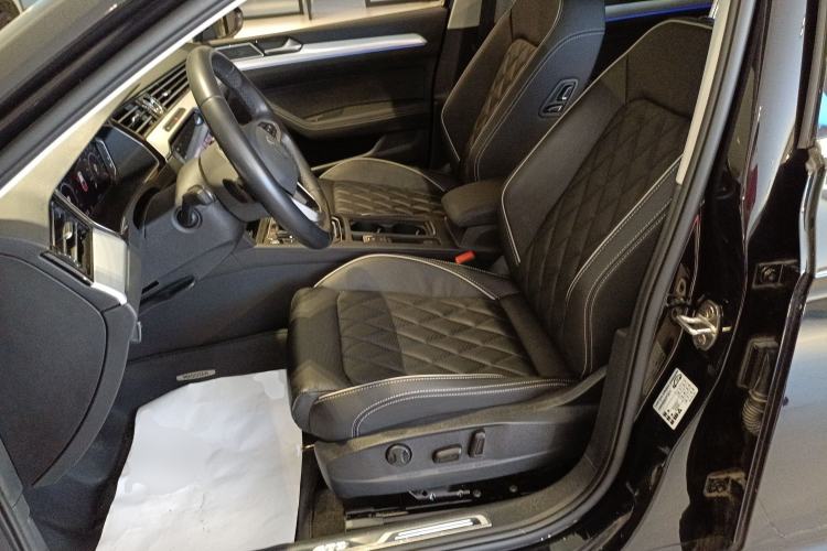 Used Volkswagen Magotan GTE Plug-in Hybrid 2022 GTE Luxury Model