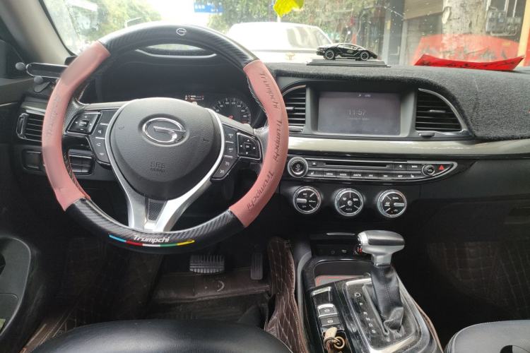 Used GAC Trumpchi GA6 2015 1.8T DCT Luxury Navigation Model Center Console