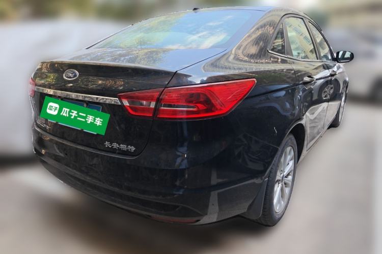 Used Ford Escort 2015 1.5L Automatic Fashion Model