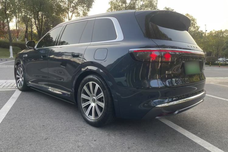 Used Hima AITO M8 2025 Model, Pure Electric Max+ Six-Seat Long-Range Version
