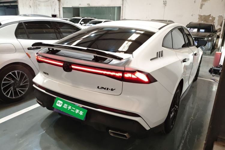 Used CHANGAN UNI-V 2024 1.5T Prestige Edition
