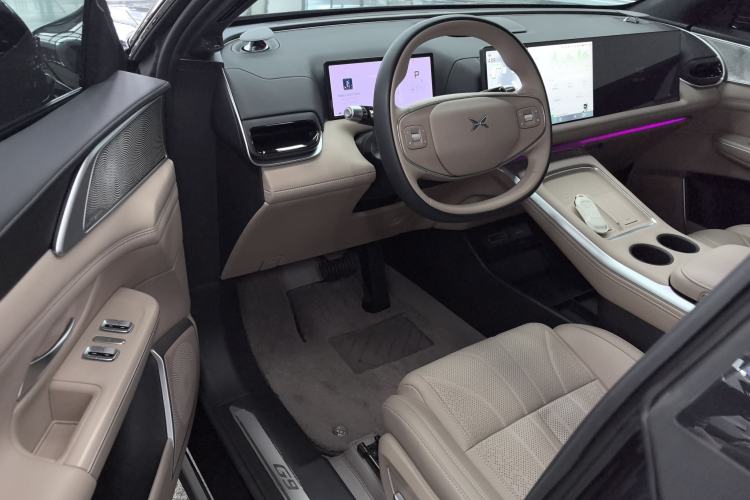 Used XPeng G9 2025 680 Ultra-Long Range All-Wheel Drive Max Interior 3